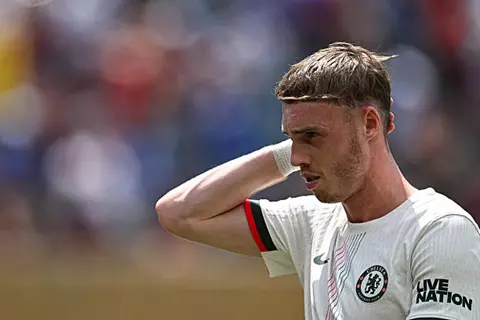 بالمر يقود تشكيل تشيلسي أمام بالميراس.. وإستيفاو يواجه فريقه الجديد